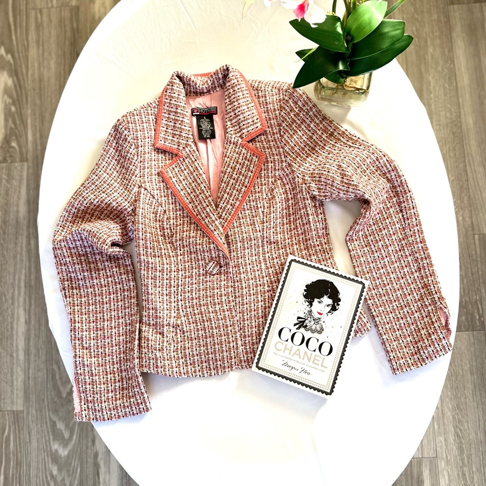 Chaquet style coquette